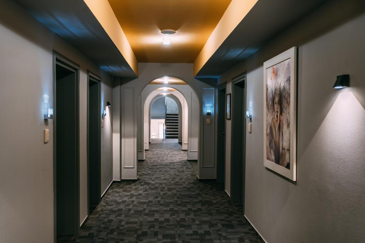 Romantique Veles Hotel Buitenkant foto